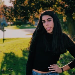 Meet your Posher, Tara